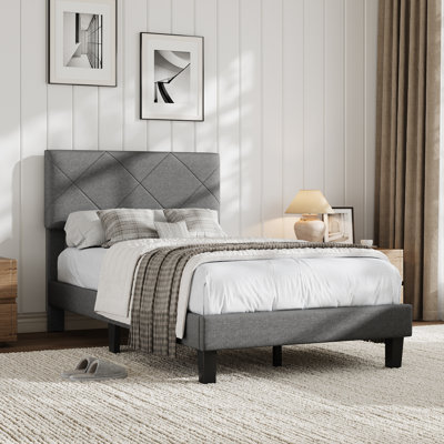Structure de lit plateforme simple avec tête de lit tapissier, support de lattes en bois, aucun sommier tapissier requis et silencieux, gris