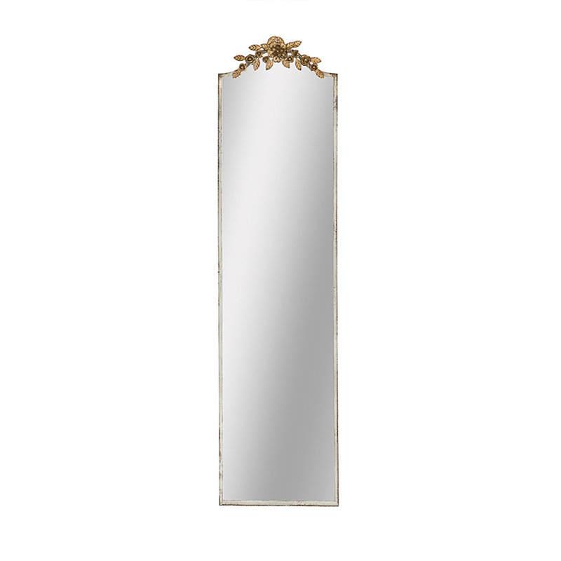 Grand miroir rectangulaire 18,1 x 1,6 x 70,9 po avec cadre ivoire délavé et couronne florale dorée