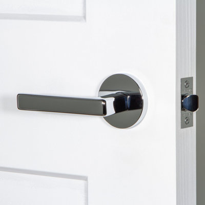 Viaggio Circolo Rosette with Lusso Lever