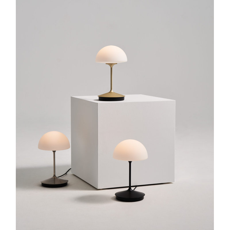 Pensee LED Table Lamp, Black