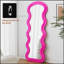 Miroir de plancher en flanelle pleine longueur ondulé rose pour la chambre à coucher et le salon, suspendu ou appuyé contre le mur