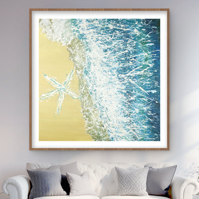 Left Side Seastar - Contemporary Bedroom Framed Print Decor