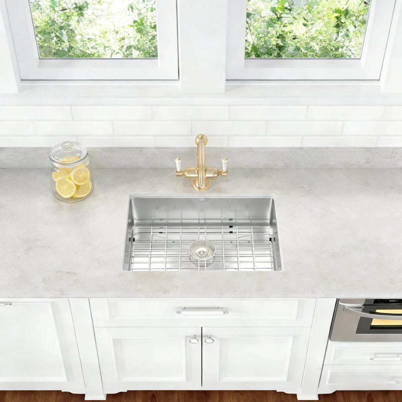 33'' L x 19"W Undermount Double Bowl Kitchen Sink Stainless Steel Kitchen Sink with Bottom Grids, Stainless Steel