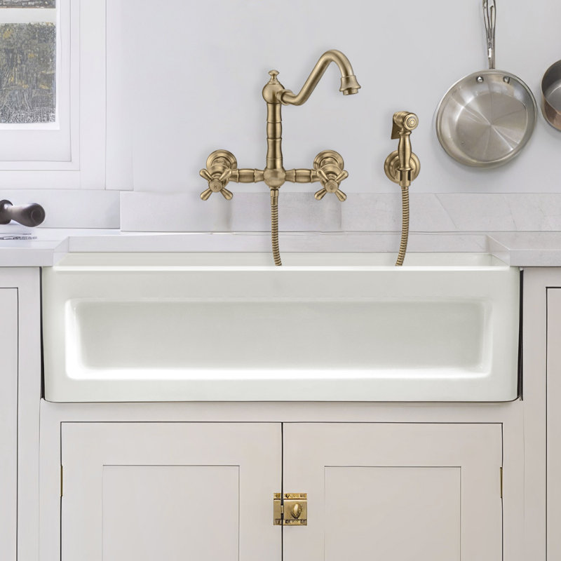 Évier de cuisine réversible en argile réfractaire à simple cuve 33 po Whitehaus: panneau de shaker, tablier avant biseauté