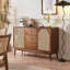 Buffet en noyer massif de style Mid-Century