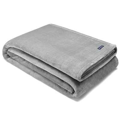 Nautica Solid Ultra Soft Plush Fleece Blanket