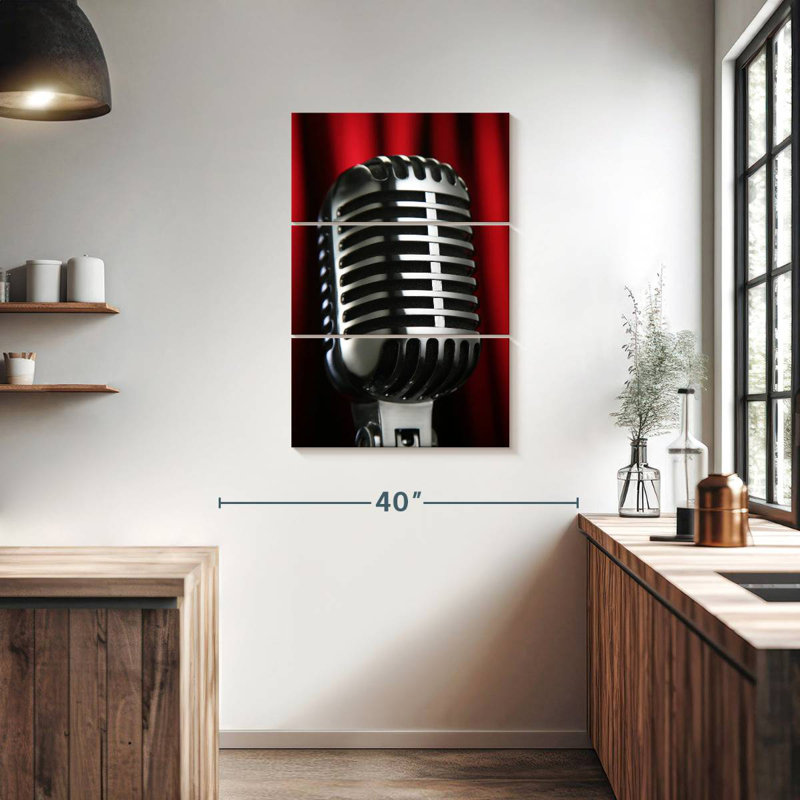 Microphone Abarca Vintage, H 38 po x l 24 po