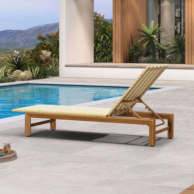  Outdoor Chaise Lounge