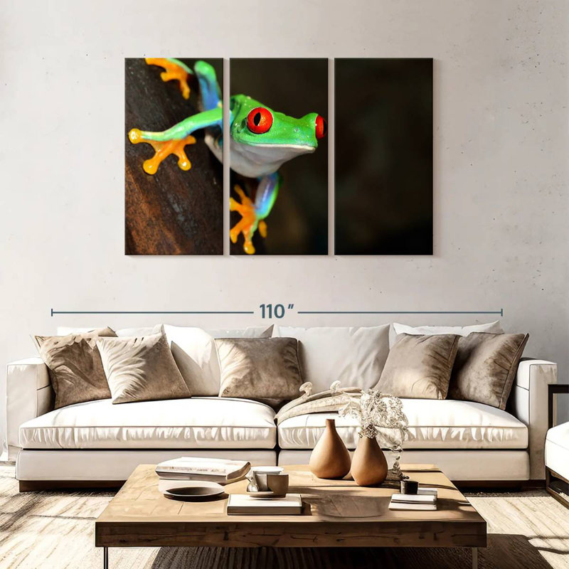 Brampt Tiny Red-Eyed Tree Frog, 48" H x 74" W