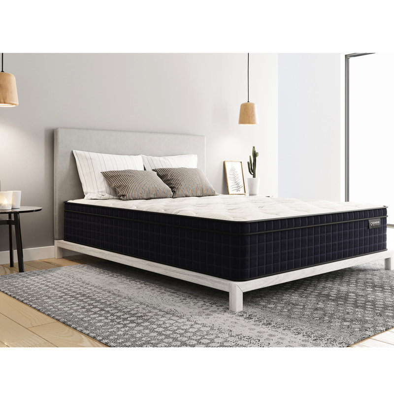 Grand matelas en cuivre de taille moyenne, 12,5 po, blanc, 80 po x 60 po x 12,5 po, 12,5 po, 102 lb, Queen, 12.39"