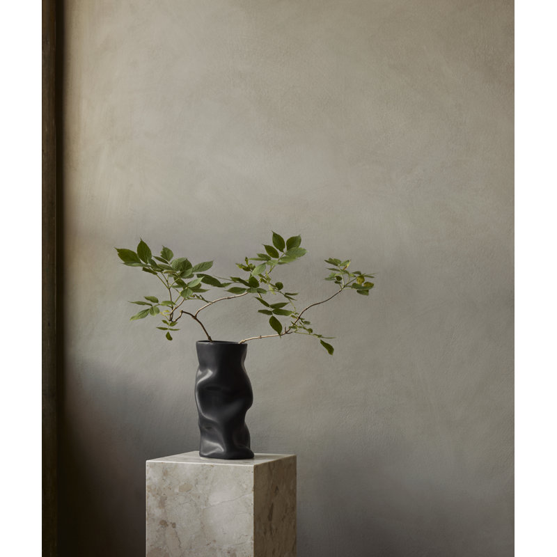 Collapse Table Vase, Black, 7.9" H x 6.3" W x 6.3" D