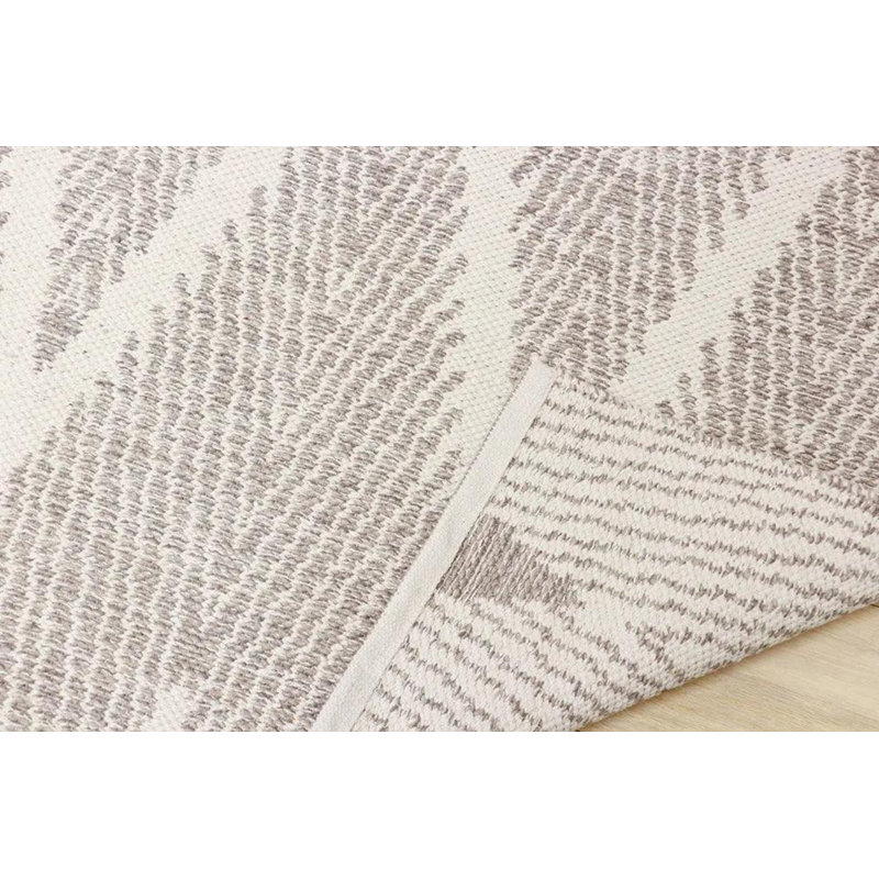 Garrick Chevron Rug