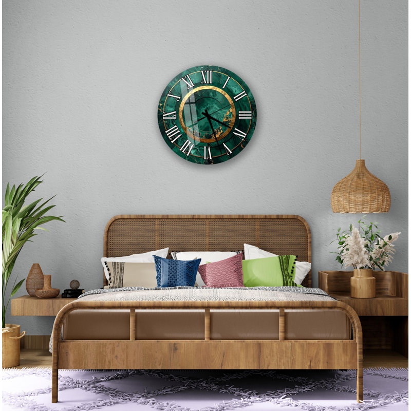 Horloge murale émeraude en verre trempé doré, horloge d'art moderne, horloge silencieuse, horloge de décoration intérieure, horloge de salon