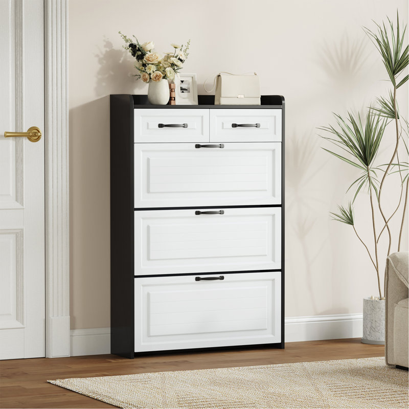 Armoire à chaussures de couleur noire avec 3 portes et 2 tiroirs, porte en PVC avec forme, grand espace de rangement