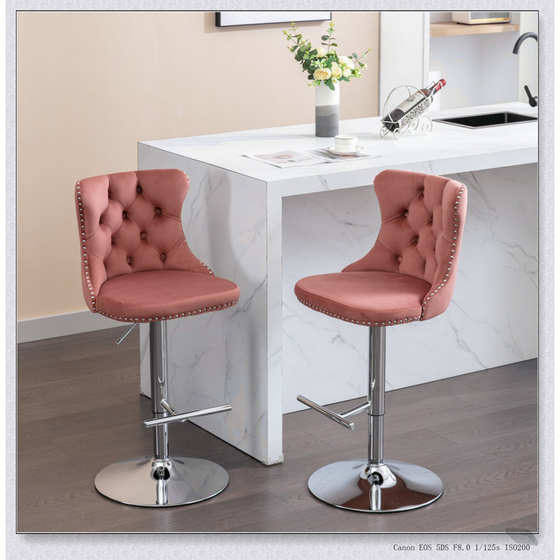Tabourets de bar pivotants en velours à hauteur réglable de 25 à 33 pouces, base chromée moderne pour plus de confort et de style
