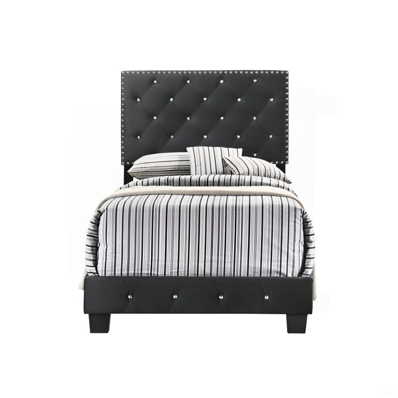 Lit simple chic noir pour chaque espace