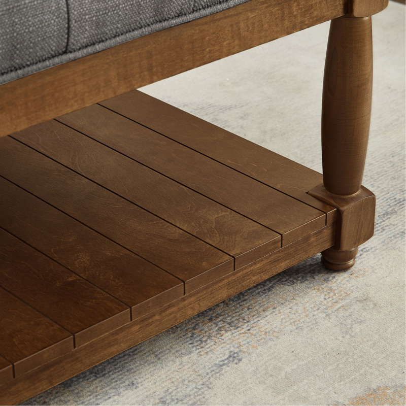 Grande table basse carrée avec repose-pieds en lin capitonné et grand repose-pieds avec tablette en bois massif