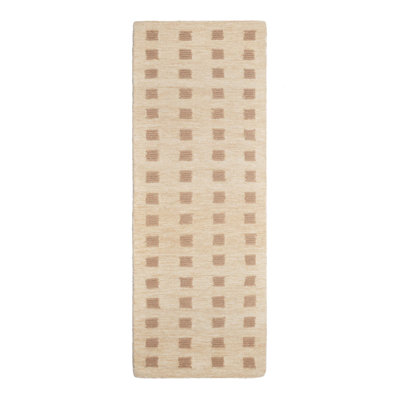 Hari Natural Hand-Tufted 2'6" x 8' Runner Rug