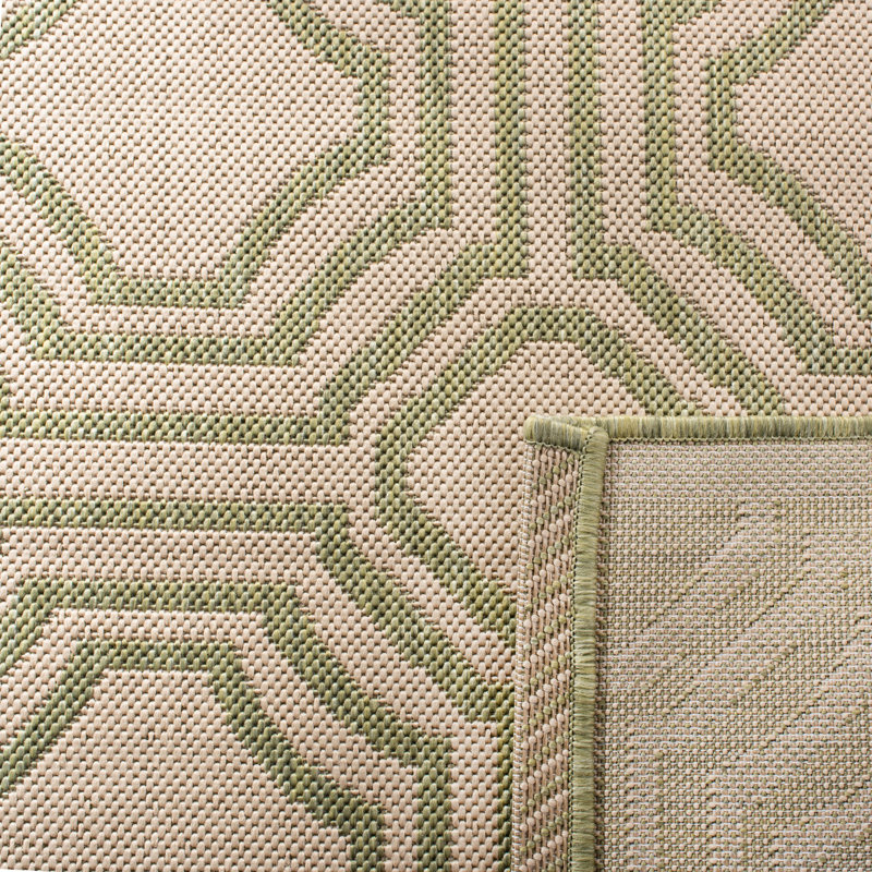 Arneshia Geometric Green/Beige Area Indoor/Outdoor Area Rug, Rectangle 6'7" x 9'6"