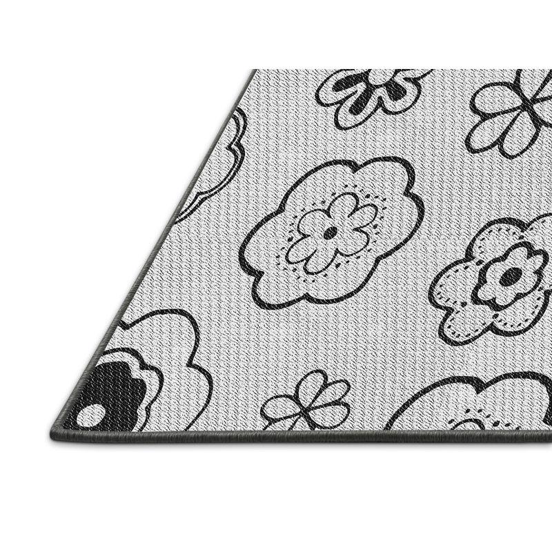 Junayd Floral Indoor Rug, Rectangle 7' x 9'