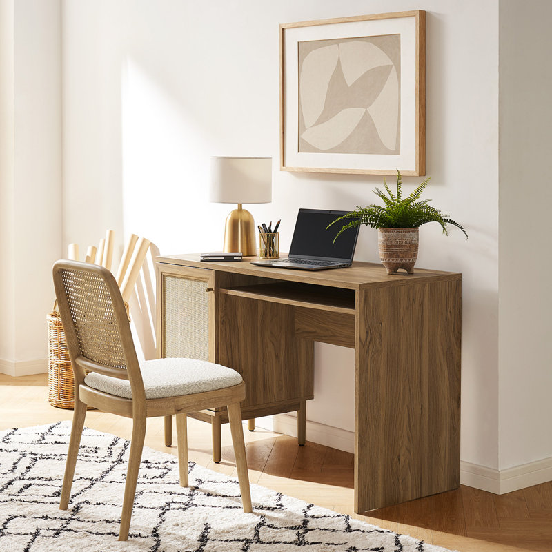 Gilus Writing Desk