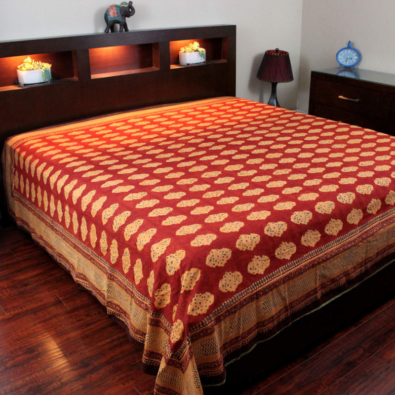 Nappe géométrique 100% coton, L 104 po x l 88 po, Doré
