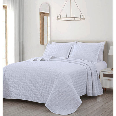 Pre-Washed Basketweave Embroidered Cotton Quilt Set
