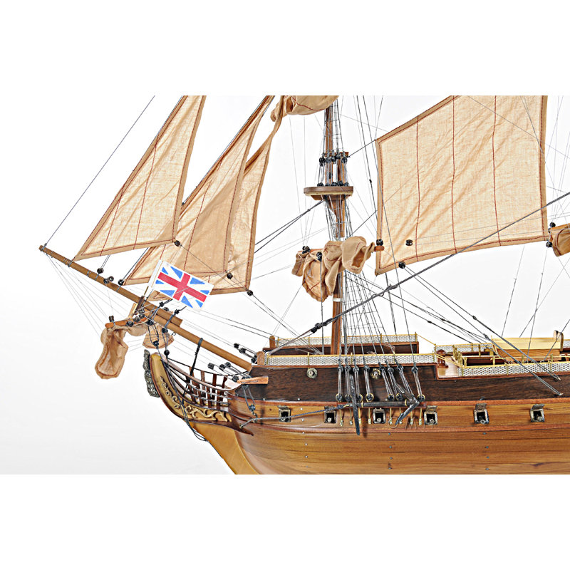 Présentoir HMS Surprise avec plancher