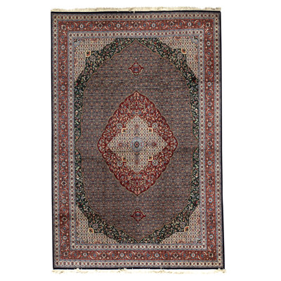 Hand-Knotted High-Quality Area Rug