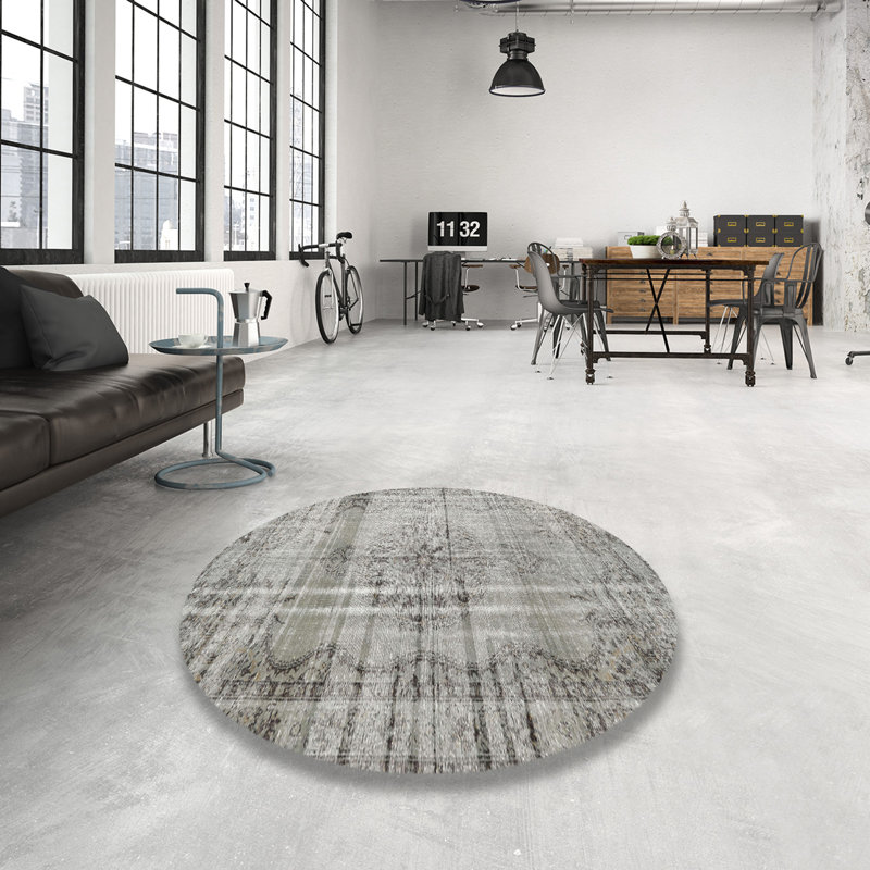 Indoor Rug, Round 4'