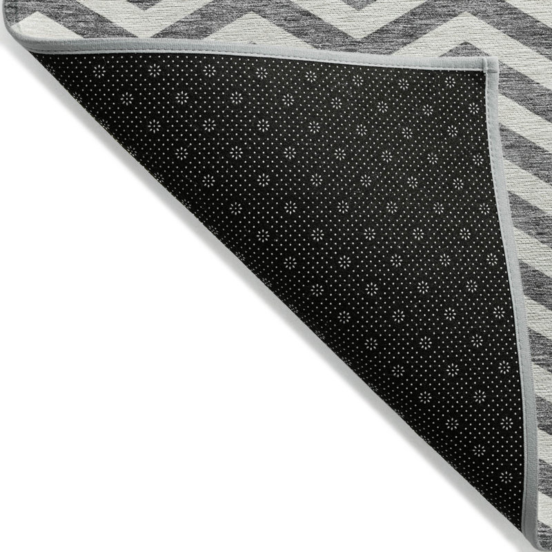 3' X 5' Gray And Ivory Chevron Washable Indoor Outdoor Area Rug