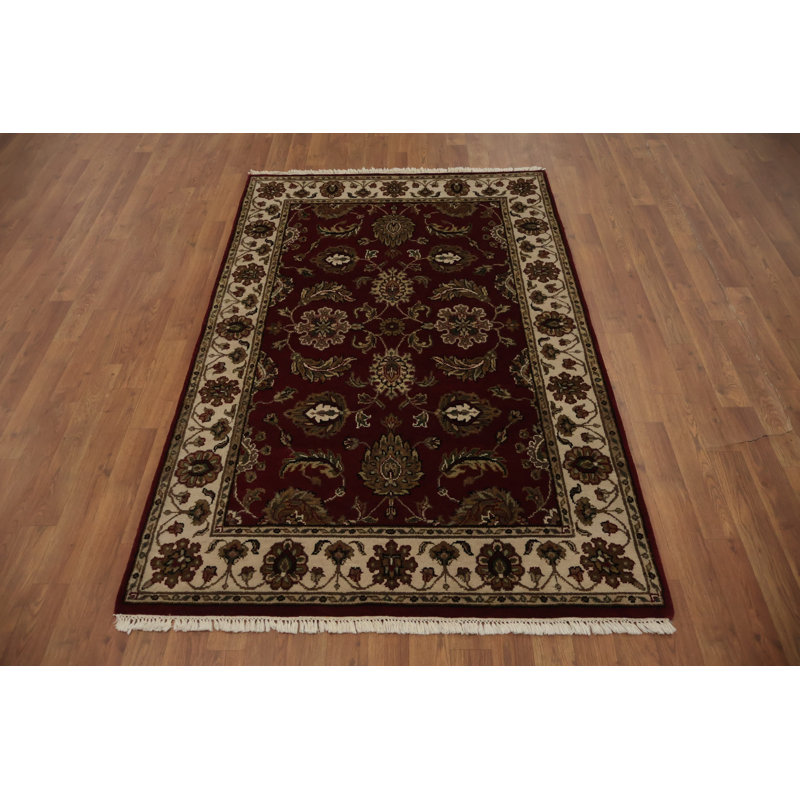 Superbe tapis oriental rouge Agra 4 x 6 rehaussant tout espace