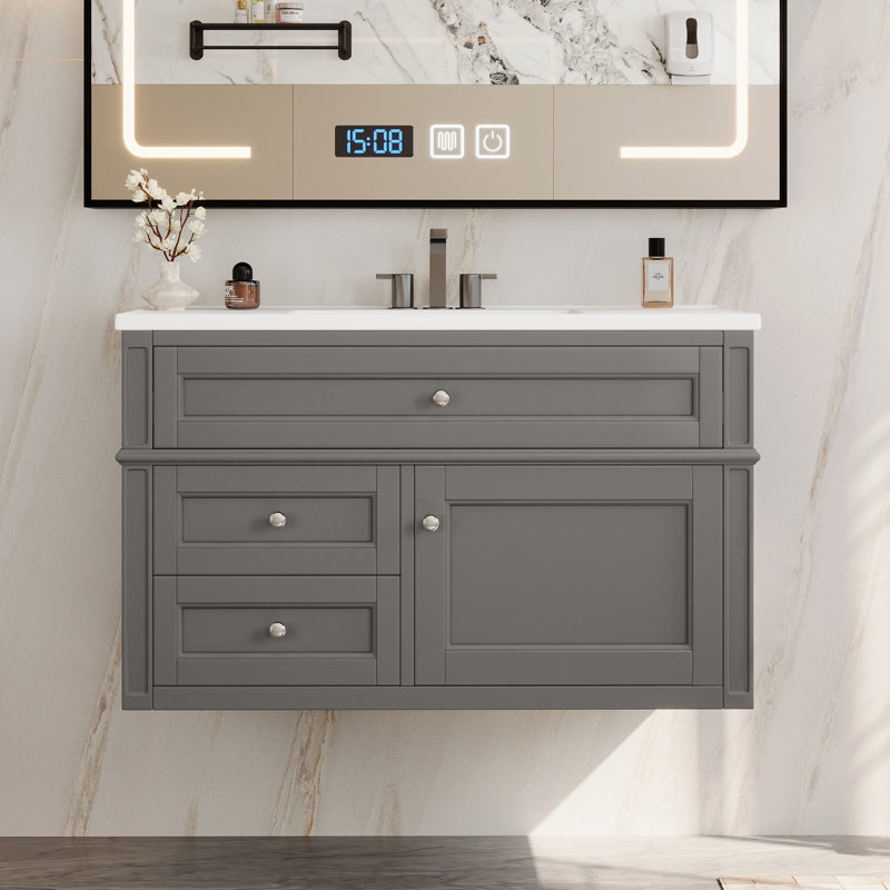 F185B7811FBB4487AC2A0A0F0D3F0EDE, Grey