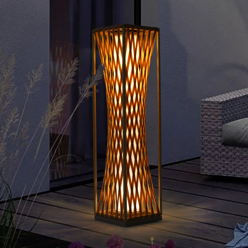 30'' Integrated LED Outdoor Floor Lamp, Natural
