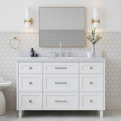 Meuble-lavabo simple en bois massif blanc ARIEL de 67 po avec plateau en marbre de Carrare italien de 1,5 po ARIEL