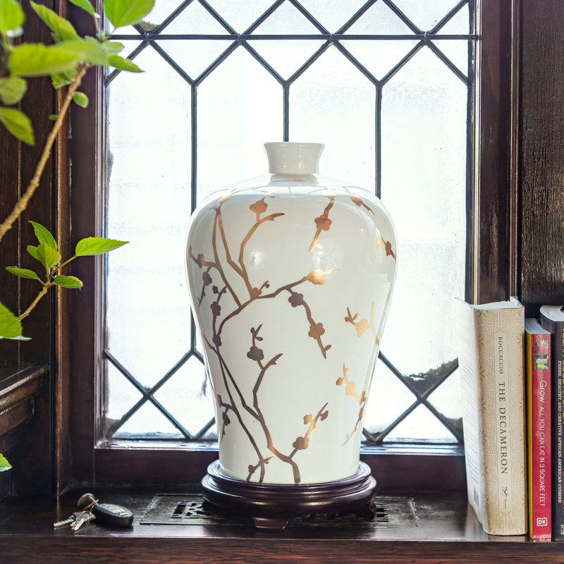 Henric Handmade Ceramic / Porcelain Table Vase