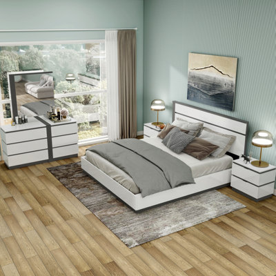 Arakawa Wood 5-Piece Bedroom Set