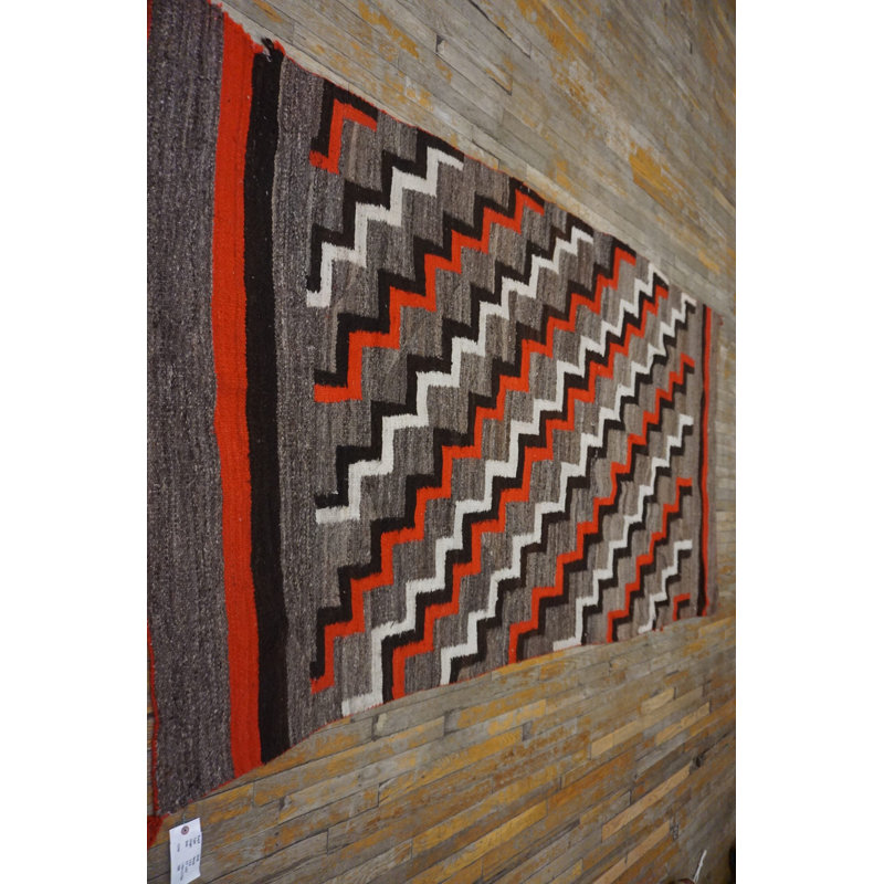 Exiting Chevron Deign Antique Navajo Long and Narrow Wool Gray Native American Rug