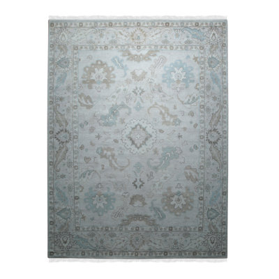 Classic Tessa Beige Hand Knotted Traditional Wool Area Rug