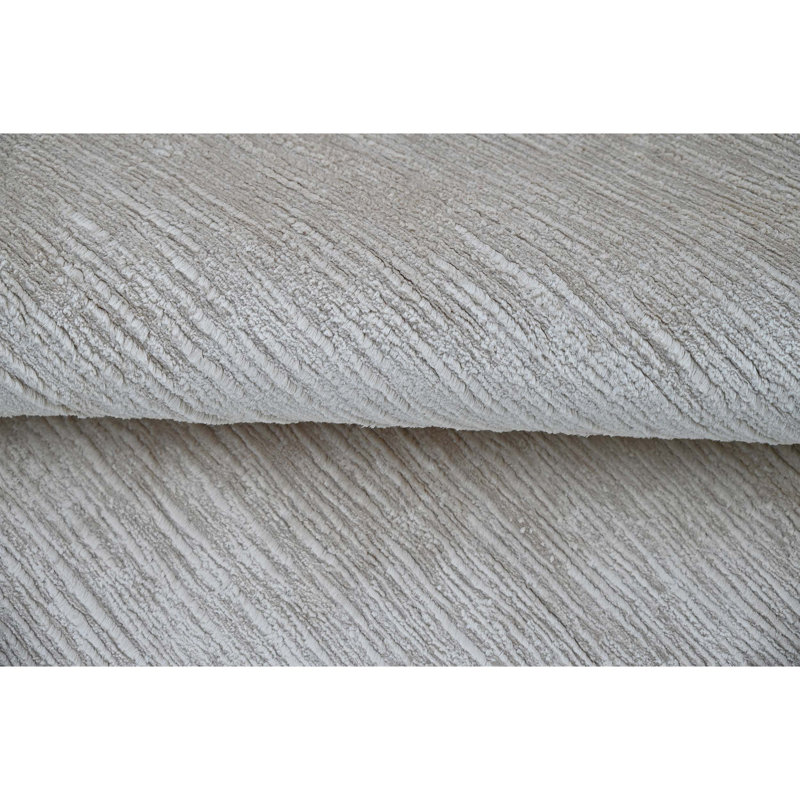 Handmade Silk Area Rug, Rectangle 6' x 9'