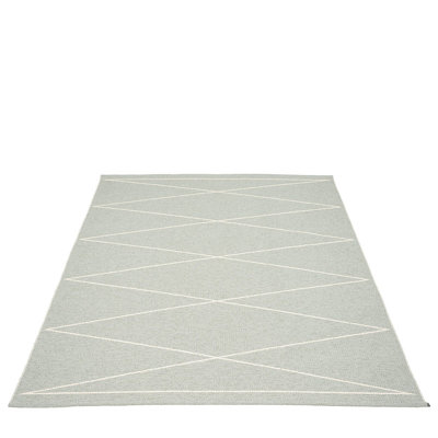 Max Hand Loomed Chevron / Zig Zag Area Rug in Sage