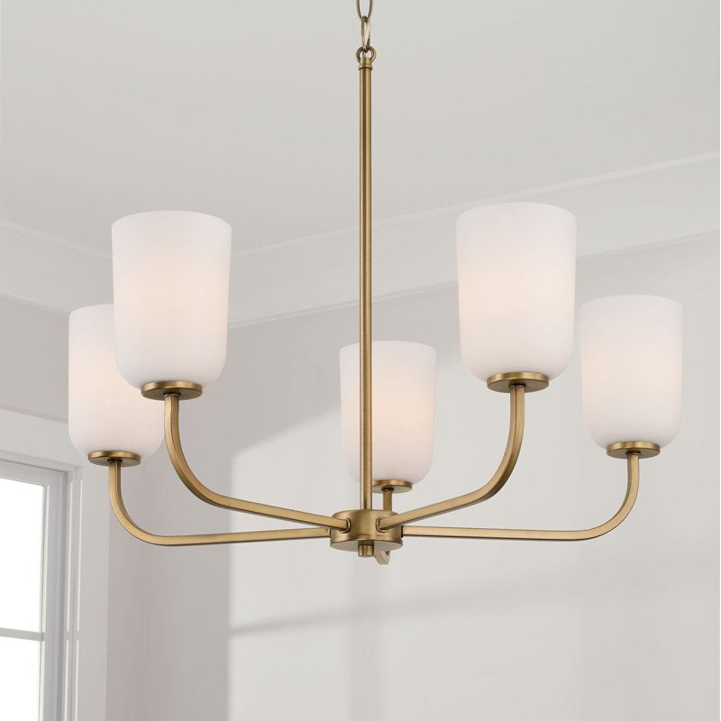 Lustre classique à 5 lumières Kurtisha, Laiton vieilli
