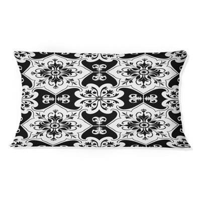 Motif lombaire traditionnel noir et blanc I