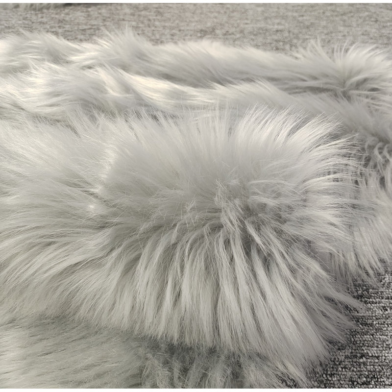 Indoor Rug, Novelty 2' x 4'