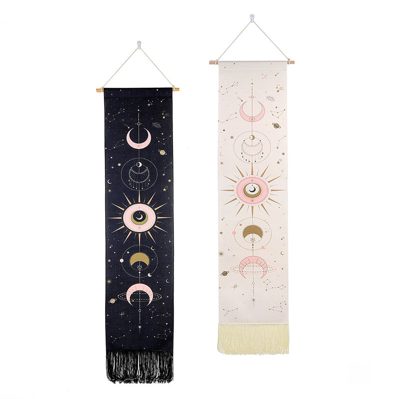 Tapisserie en coton avec accessoires de lune et tige