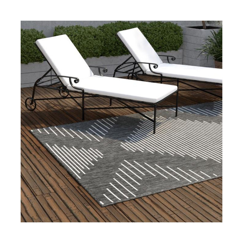 Striped Indoor / Outdoor Rug, Rectangle 5'3" x 8'