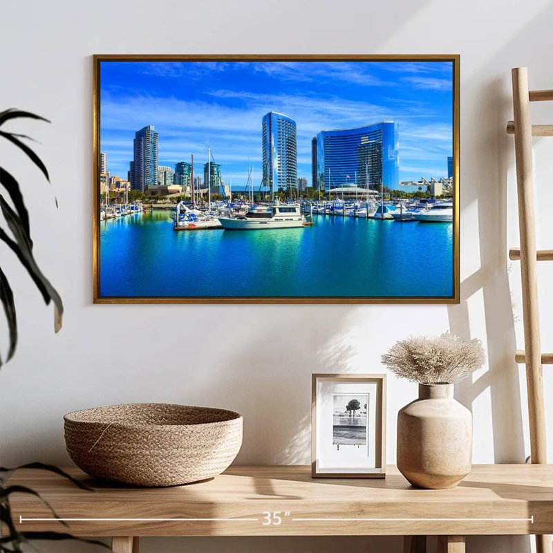 San Diego Waterfront, 25 po x 17 po, Cadre flottant doré