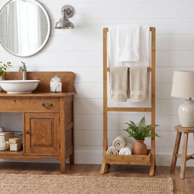 Porte-serviettes sur pied en bambou spa