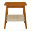 Table basse Mid-Century Boho avec tablette en rotin - Finition noyer, peu encombrante pour le salon
