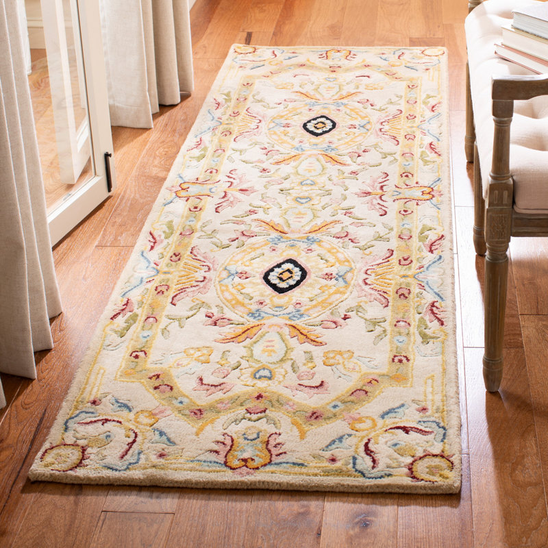 Priscila Hand Tufted Wool Oriental Rug, Runner 2'6" x 8'